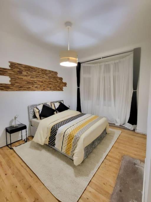 Appartement Style Haussmannien 1 Bedroom Brüsszel Kültér fotó